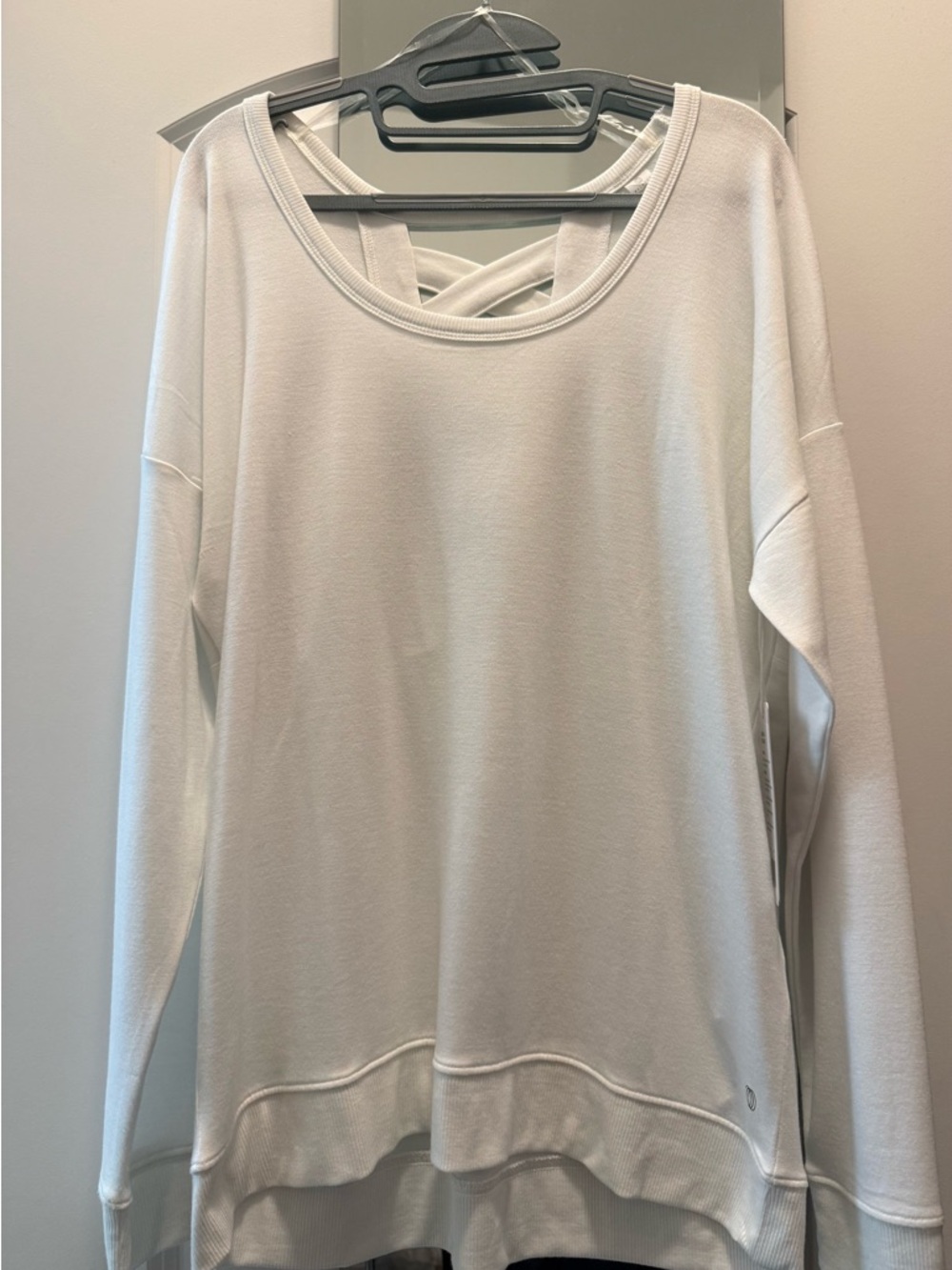 Balance Collection White Crisscross-Back Long Sleeve Sweatshirt